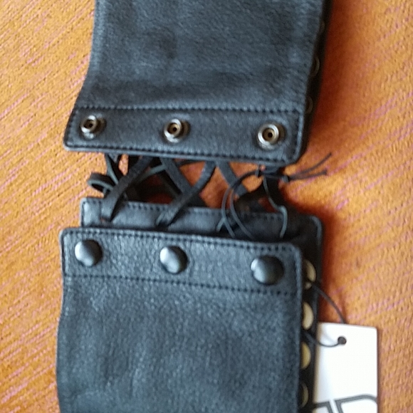 Black Corset Metal Stud Embellished Belt - Picture 6 of 6